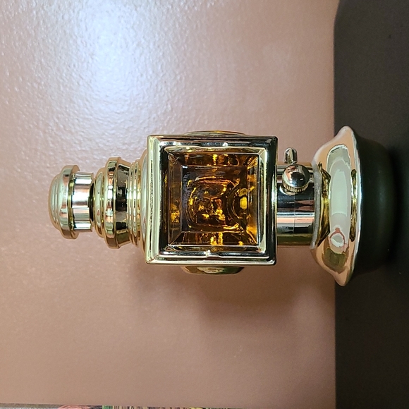 AVON Auto Lantern Oland Aftershave & Talc Decanter! Full/ Unopened with Box! - Picture 2 of 16